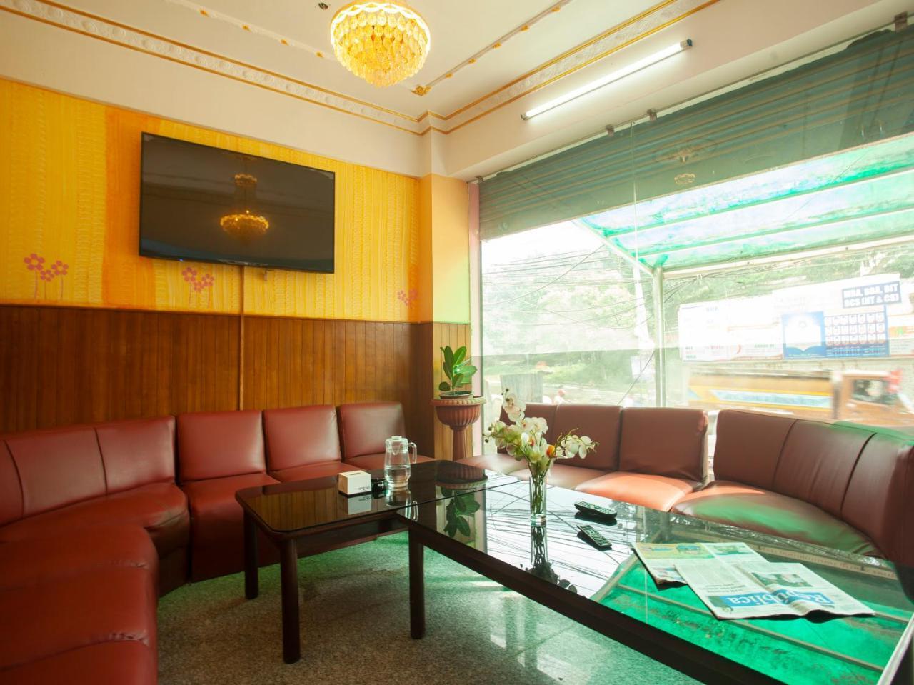Oyo 195 Global Hotel And Resort Kathmandu Ngoại thất bức ảnh