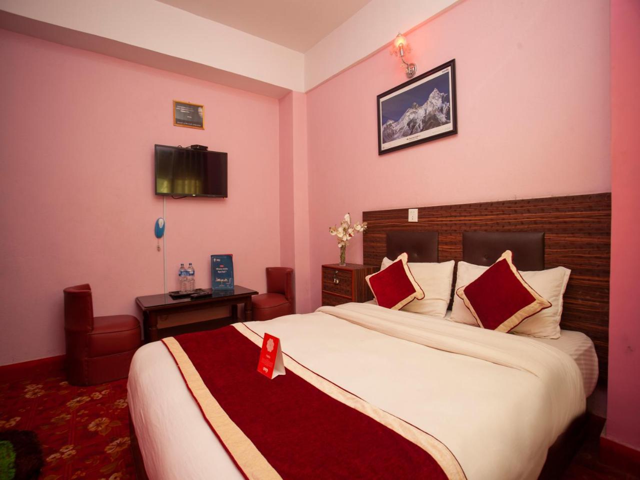 Oyo 195 Global Hotel And Resort Kathmandu Ngoại thất bức ảnh