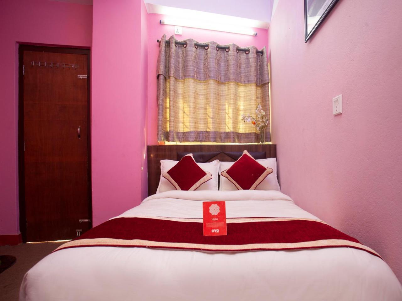 Oyo 195 Global Hotel And Resort Kathmandu Ngoại thất bức ảnh